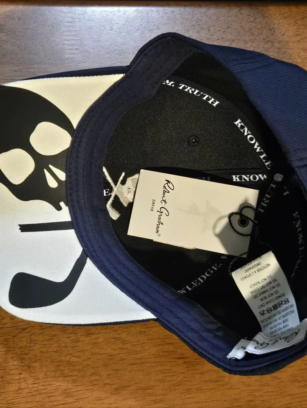 Robert Graham Golf Clubhouse Skull Hat - Navy New